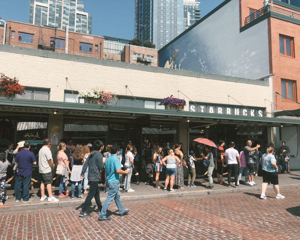 The First Starbucks Store